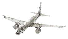 Laden Sie das Bild in den Galerie-Viewer, Metallbaukasten Flugzeuge von Eitech